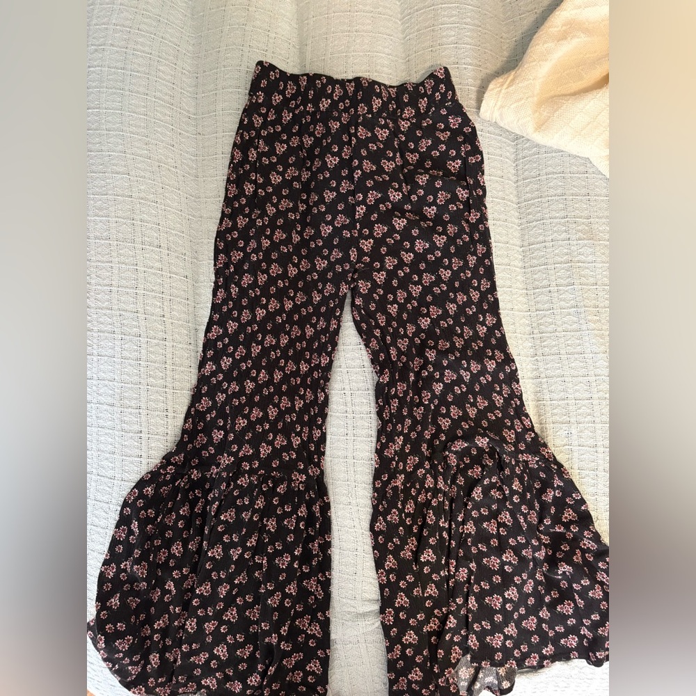 Floral Black Wide-Leg Pants